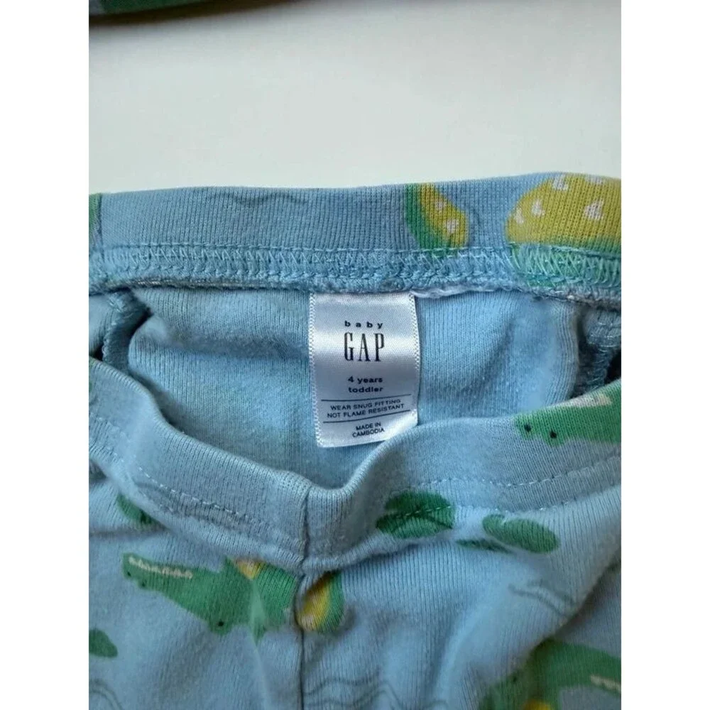 GAP adorable piece